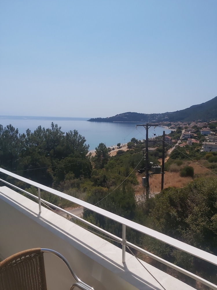 Filoxenia Hotel Apartments 6/41