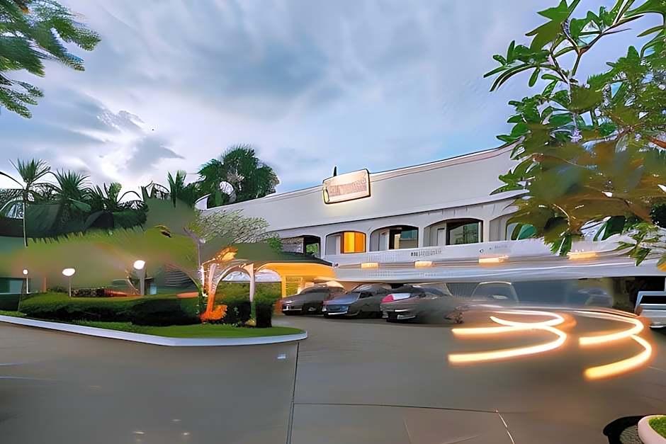 THE MERCY HOTEL 41/43