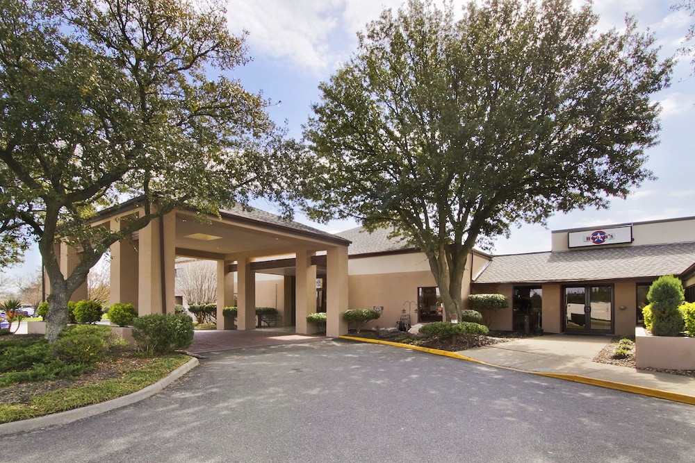 Comfort Inn & Suites Prince George - Fort Lee 1/60
