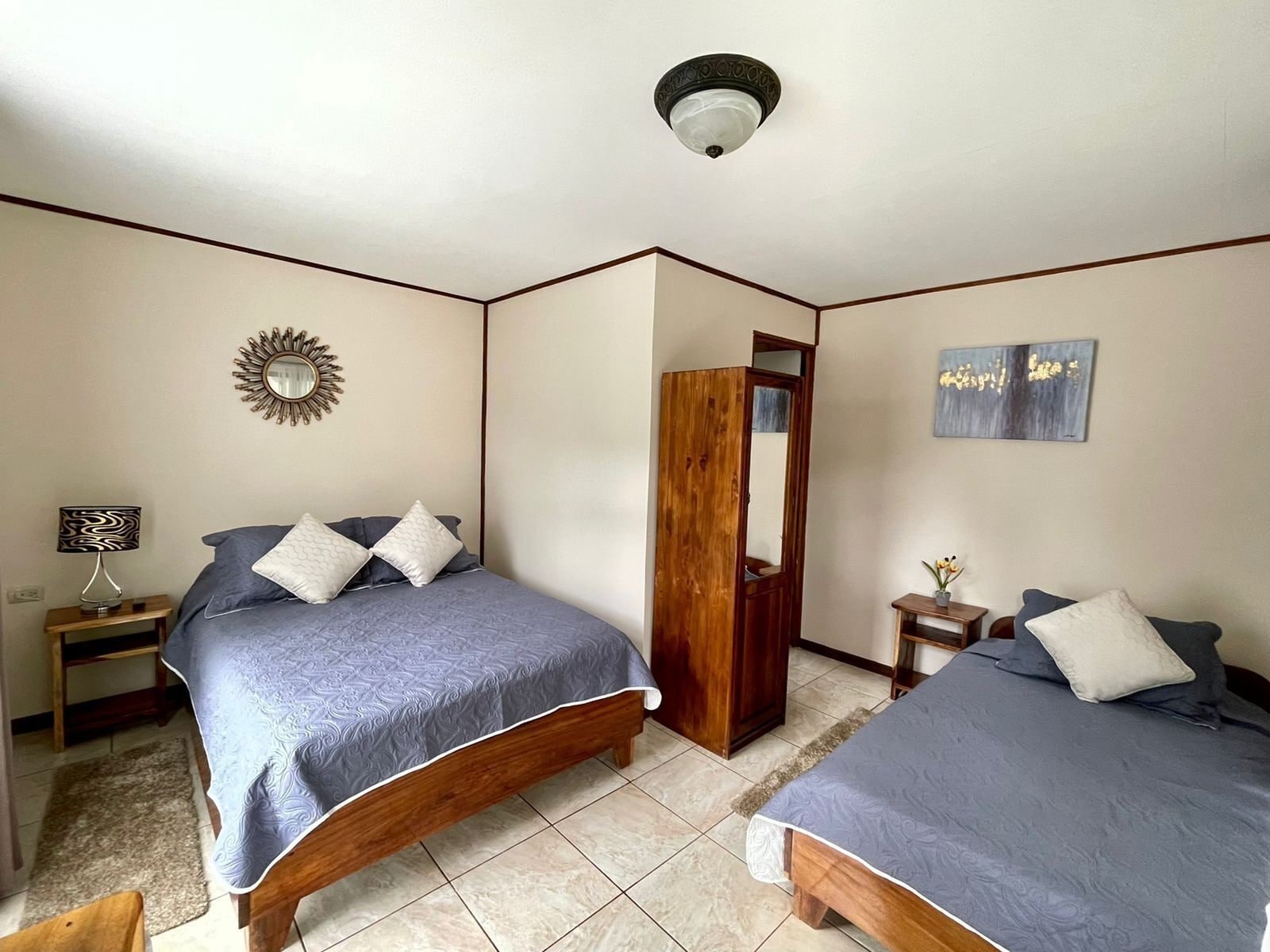 غرفة قياسية ثلاثية بسرير مزدوج وسرير فردي، Dreams Lodge Monteverde 8/10
