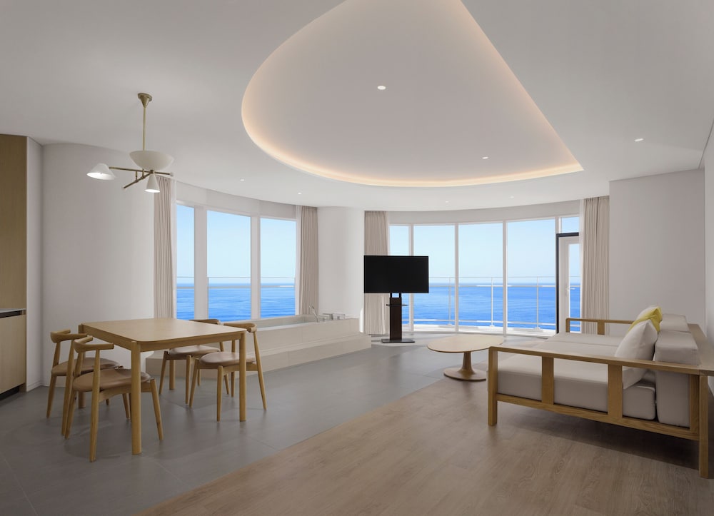 Cassia Sokcho 35/54