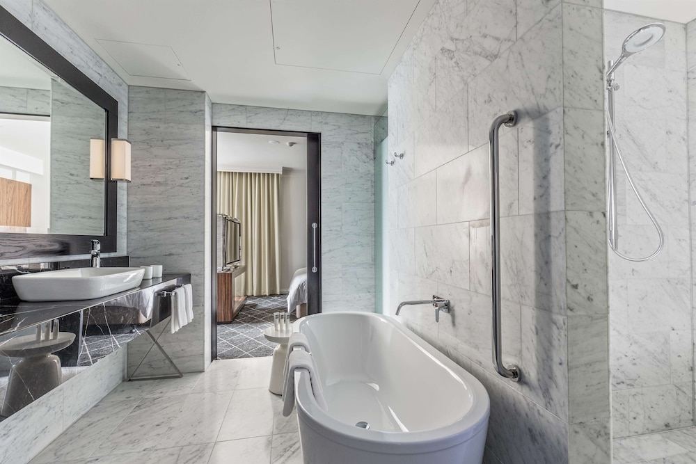 Swissotel Sydney 18/73