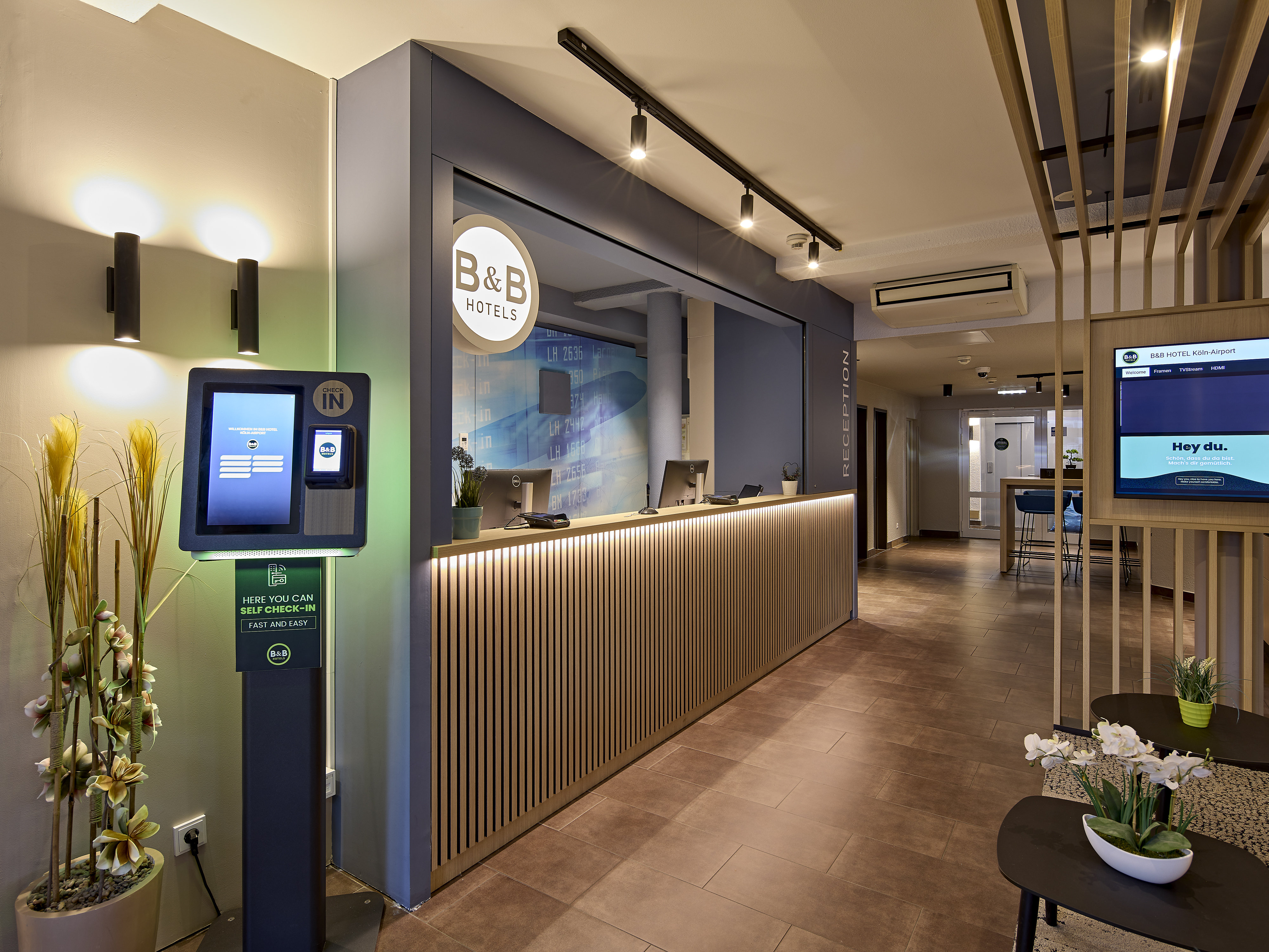 B&B ホテル Koln Airport photo4