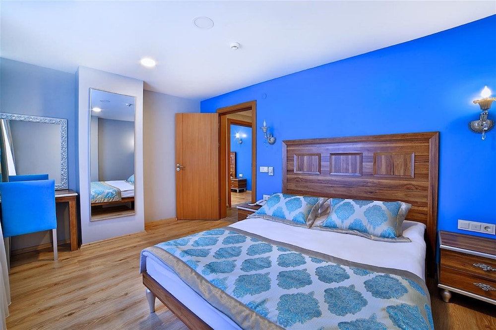 The Hera Premium Hotels 10/49
