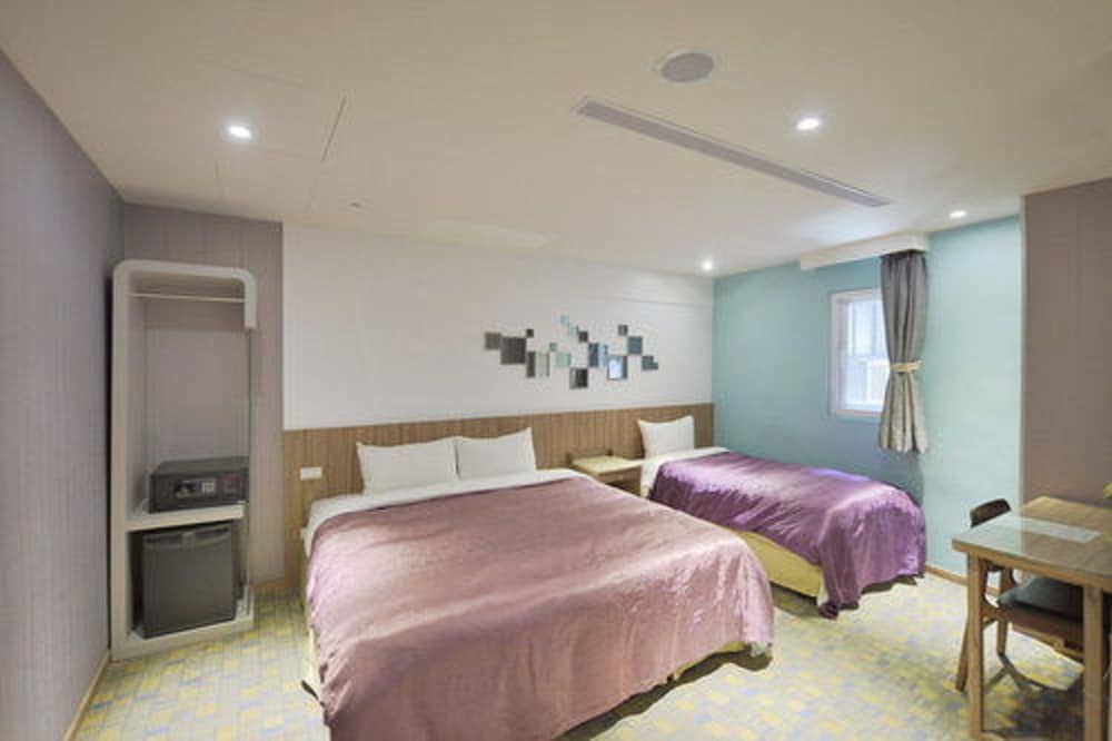 XIMEN HOTEL 50/70