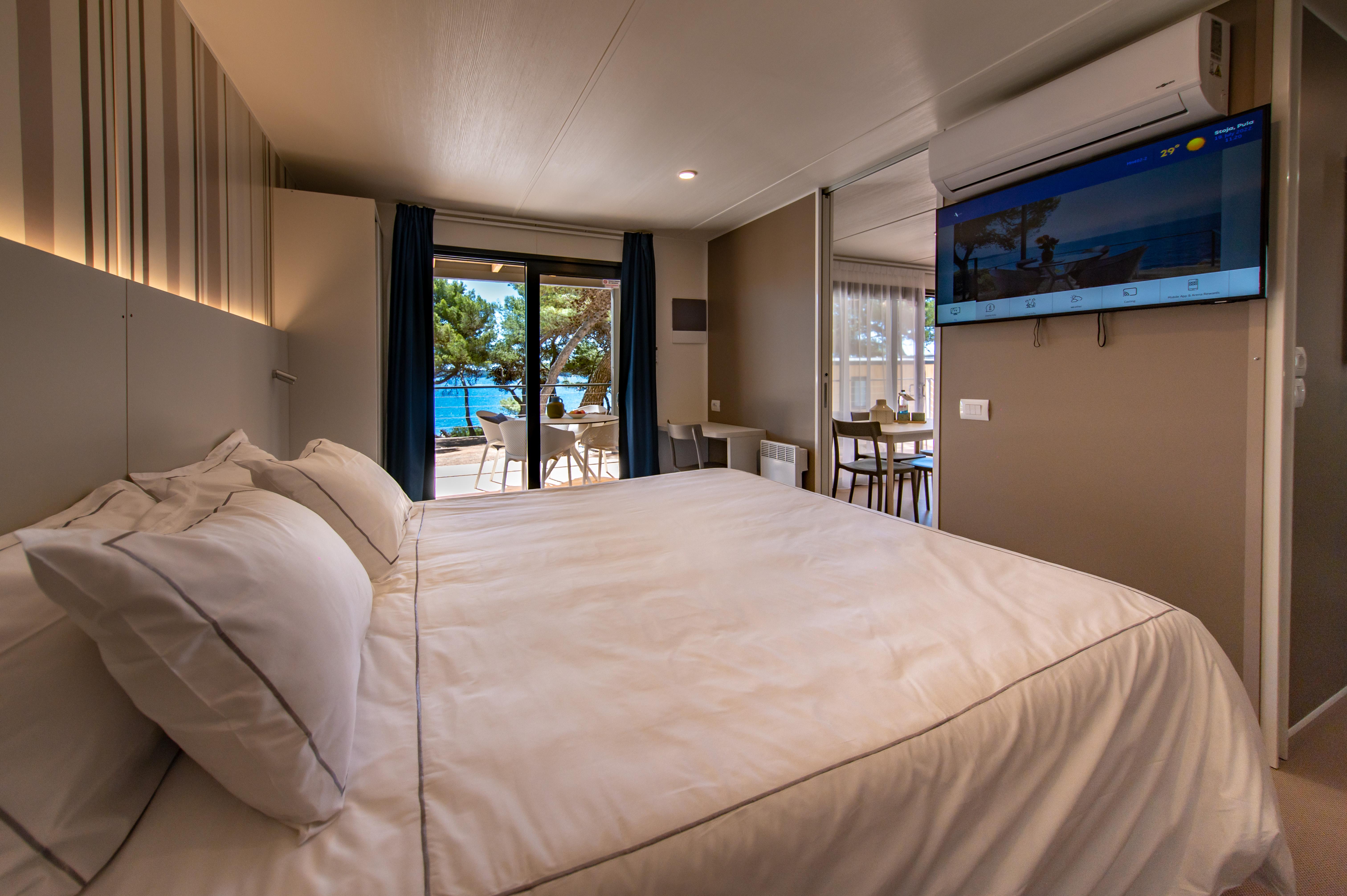 2 Bedrooms, Beach, Cottage, 2 Bathrooms