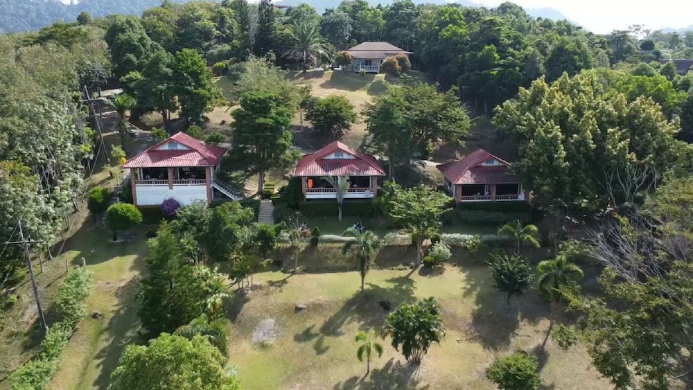 Freedom Estate 41/50