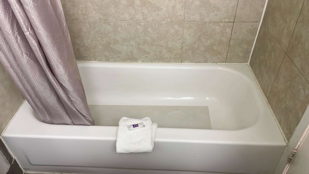 Motel6 Wichita Falls, TX - North 63/63