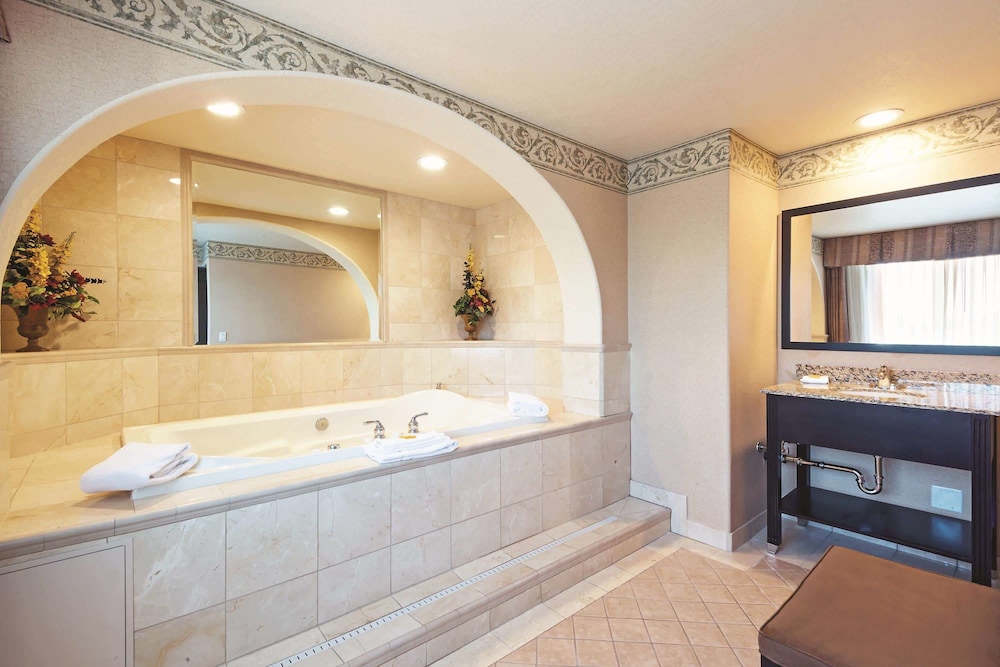 La Quinta Inn & Suites by Wyndham Boise Towne Square 8/62