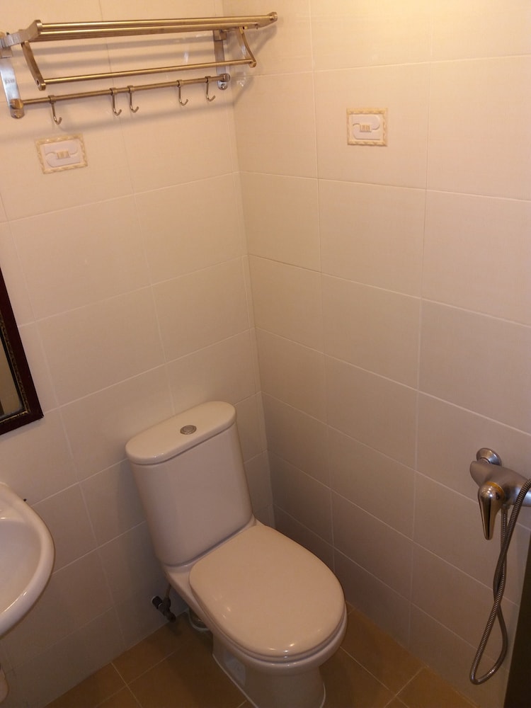 Rai Lei Hotel 45/50
