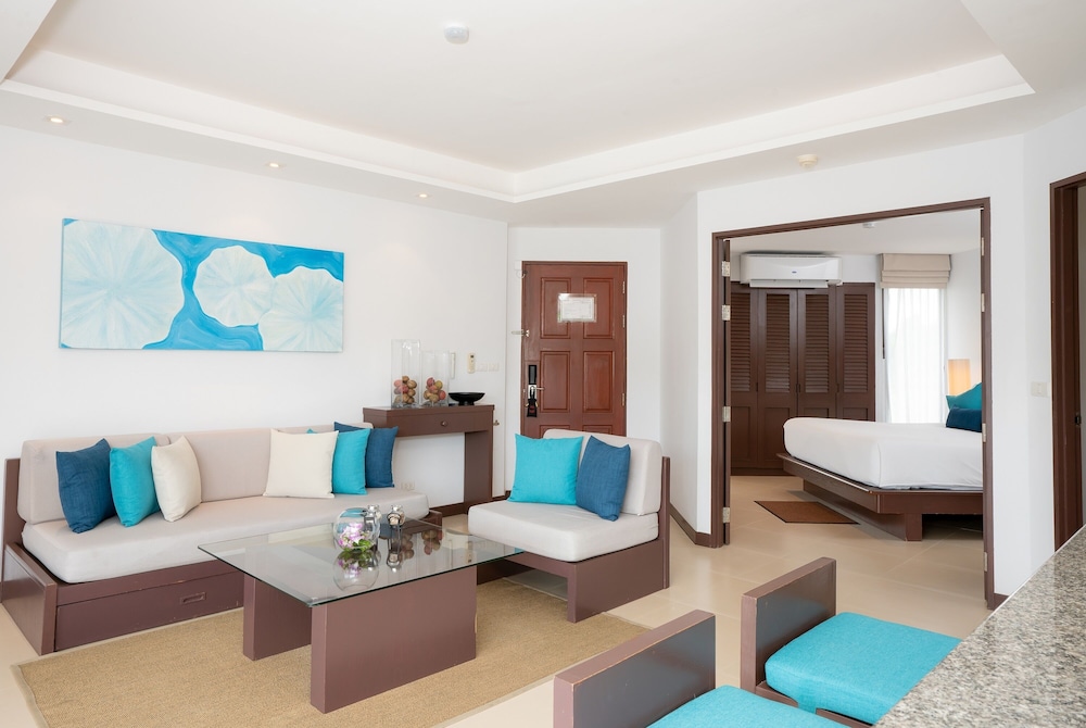 Dewa Phuket Resort and Villas 50/74