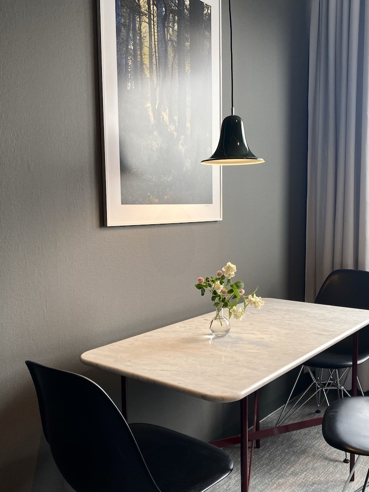 Mornington Hotel Stockholm Bromma 43/44
