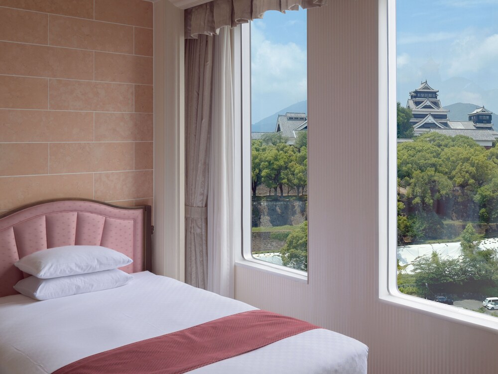 Executive, Twin Beds, Castle View