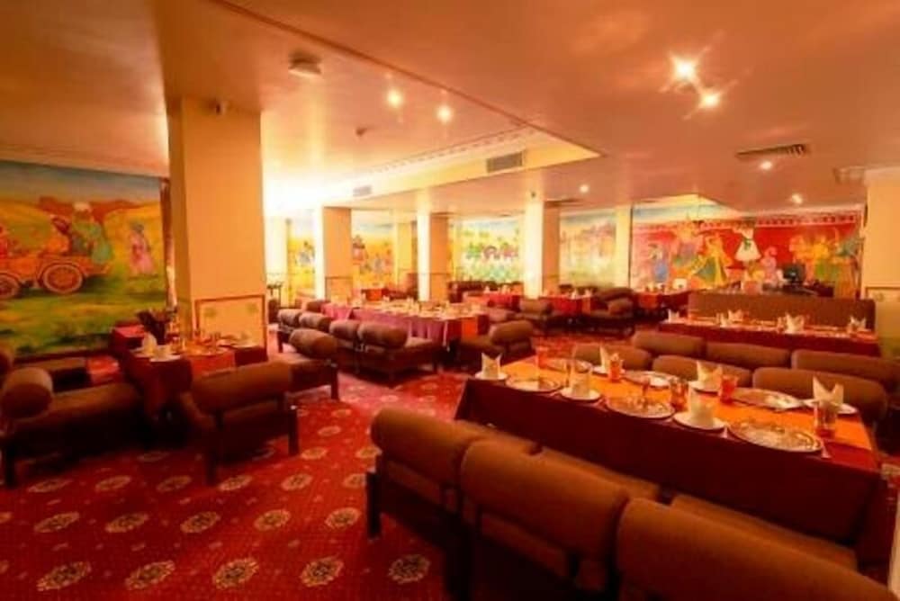 Hotel Dynasty 30/46