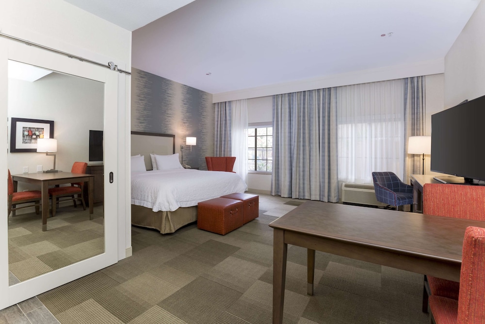 Hampton Inn Santa Barbara/Goleta 15/50