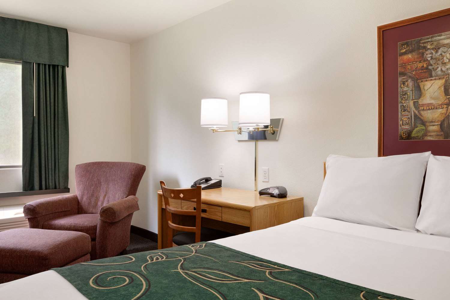 Travelodge by Wyndham Hermiston 3/9