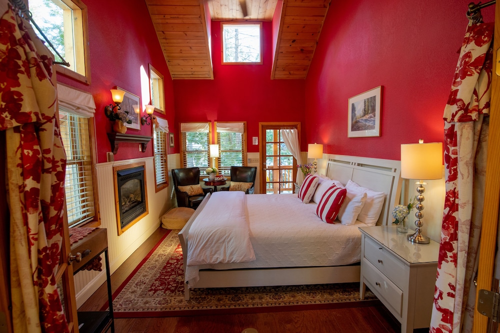 Elliott House Bed and Breakfast 13/67