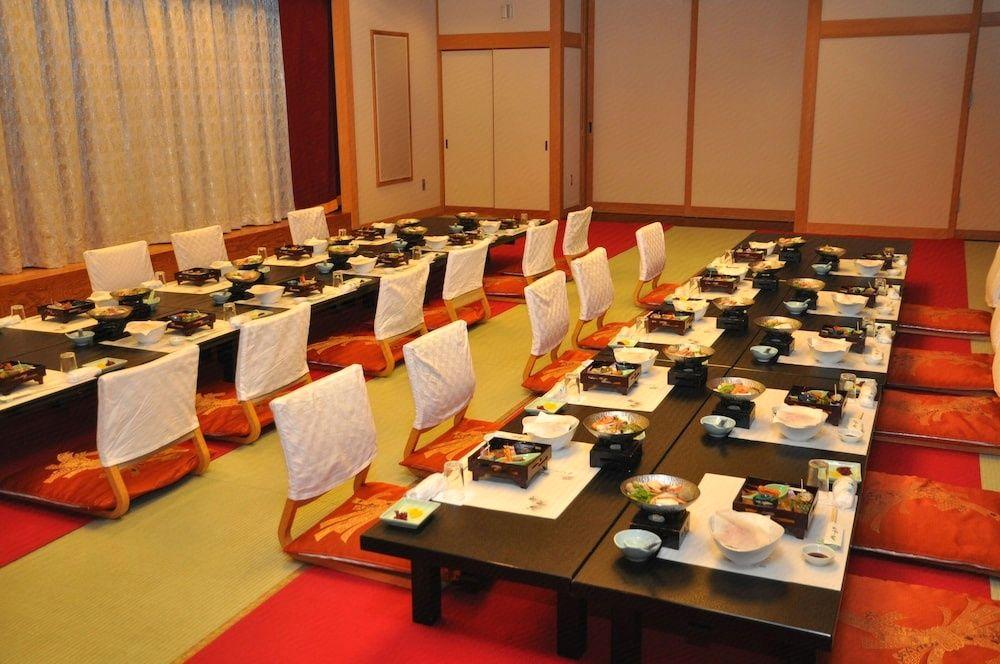 Seishoutei Shirasuna 23/24