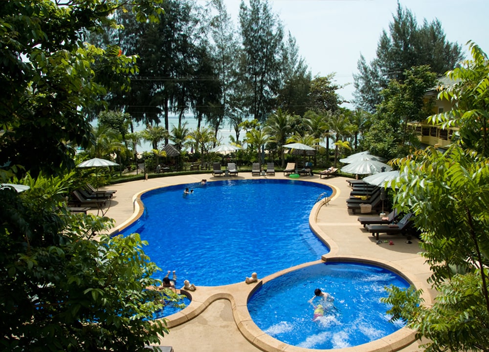 Bacchus Home Resort 3/77