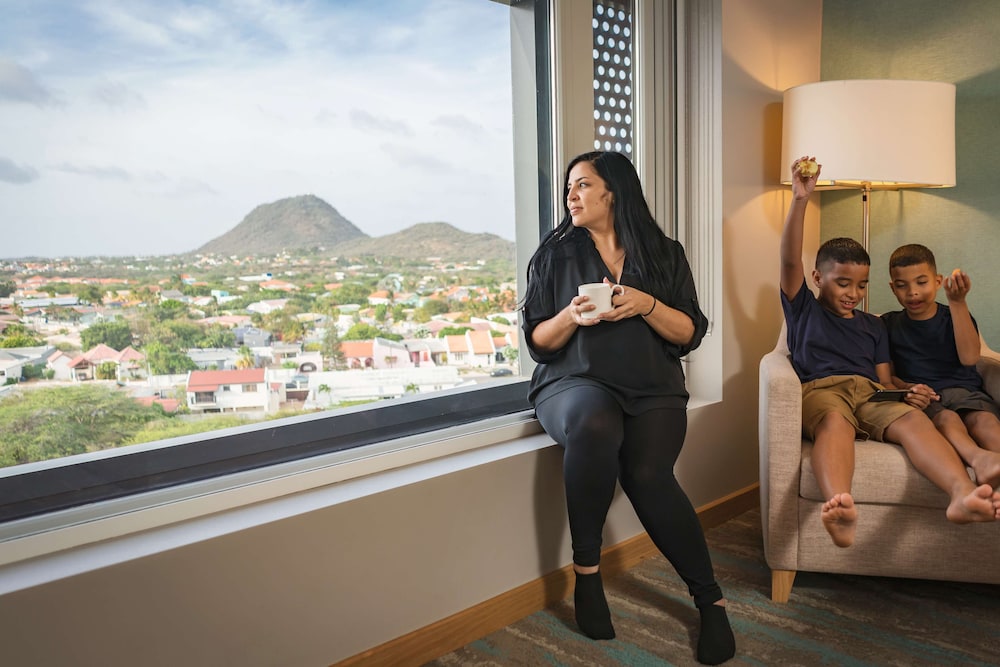 Hyatt Place Aruba Airport 10/64