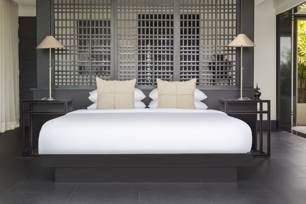 The Pavilions Phuket 25/50