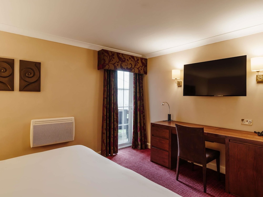 Mercure Haydock Hotel 25/79