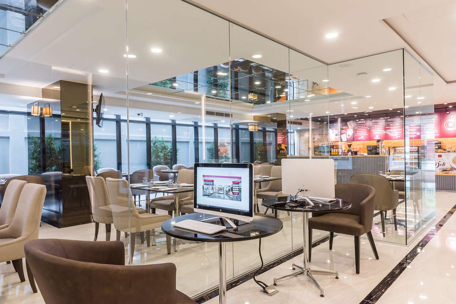 Best Western Sukhumvit 2 Hotel 13/20