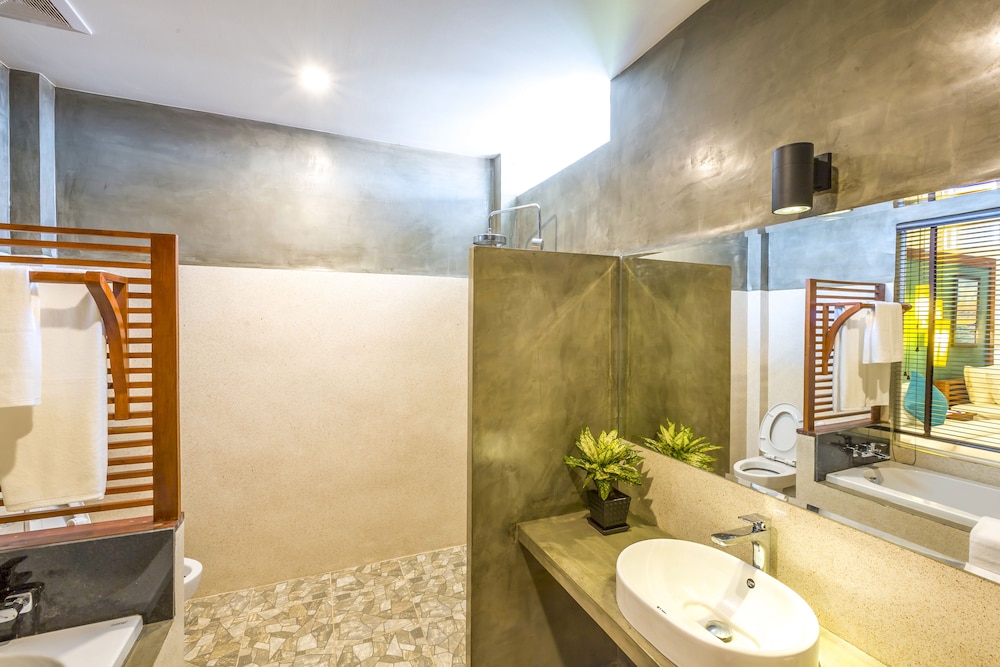 The Tito Suite Residence 44/50