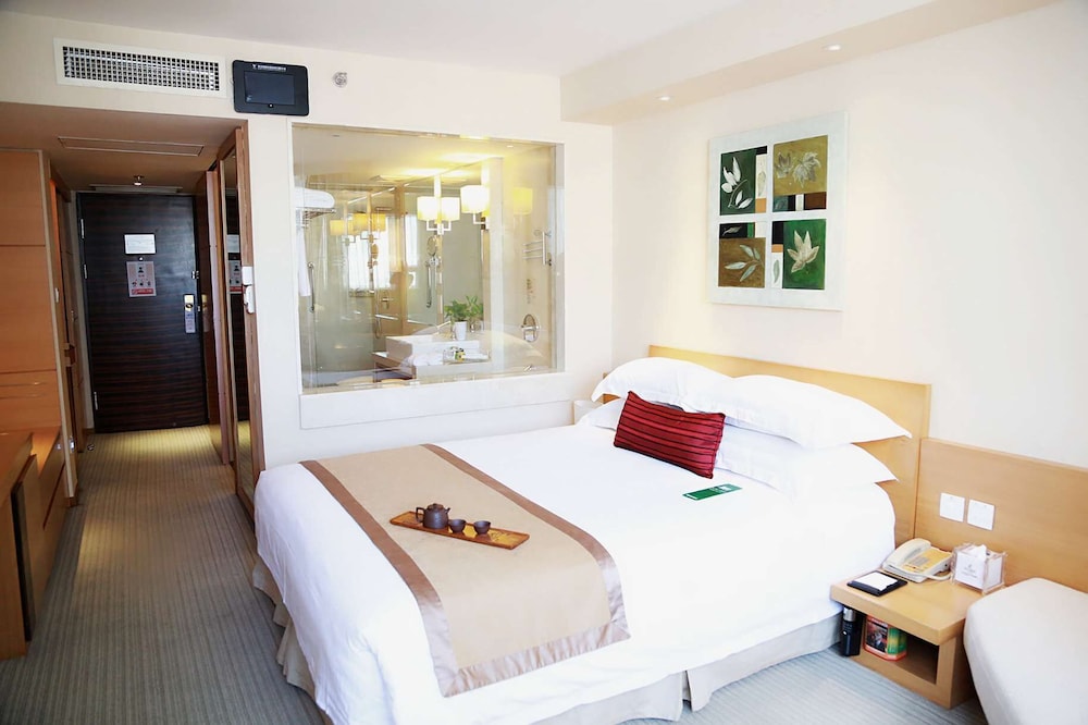 Beijing Jinglun Hotel 8/27