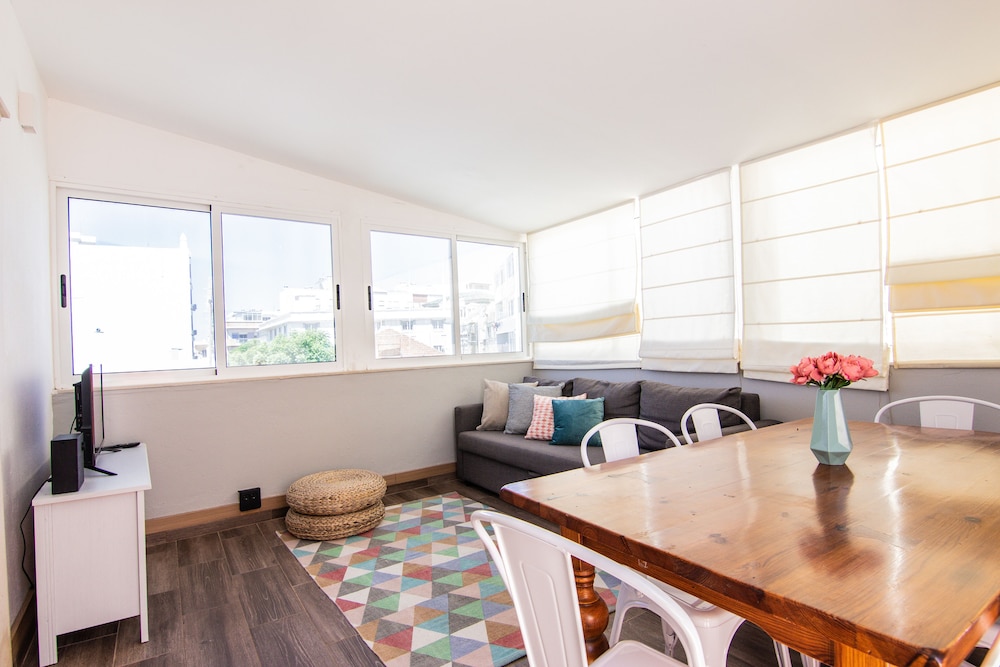 Faro Central Holiday Apartments 22/28