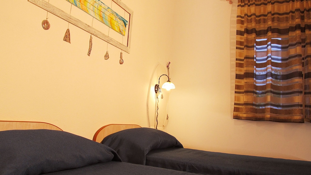 VILLA PAPE 28/50