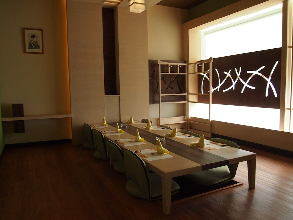 Treepark Serviced Apartment Karawang 43/50