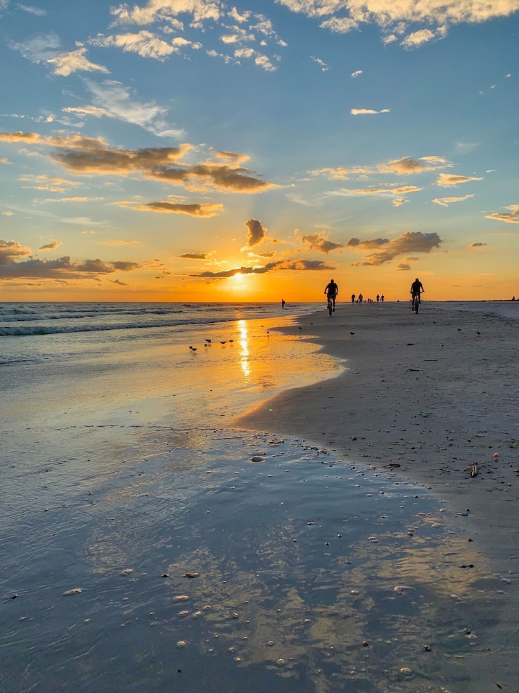 On the Beach Casey Key 51/64
