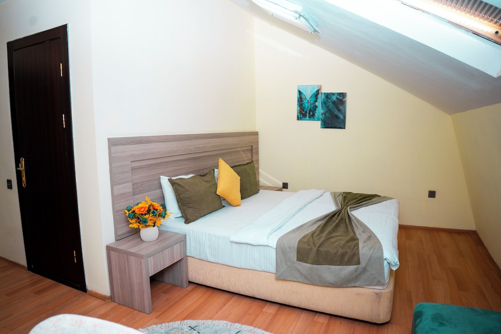 Standard, Single, Single Bed, Attic