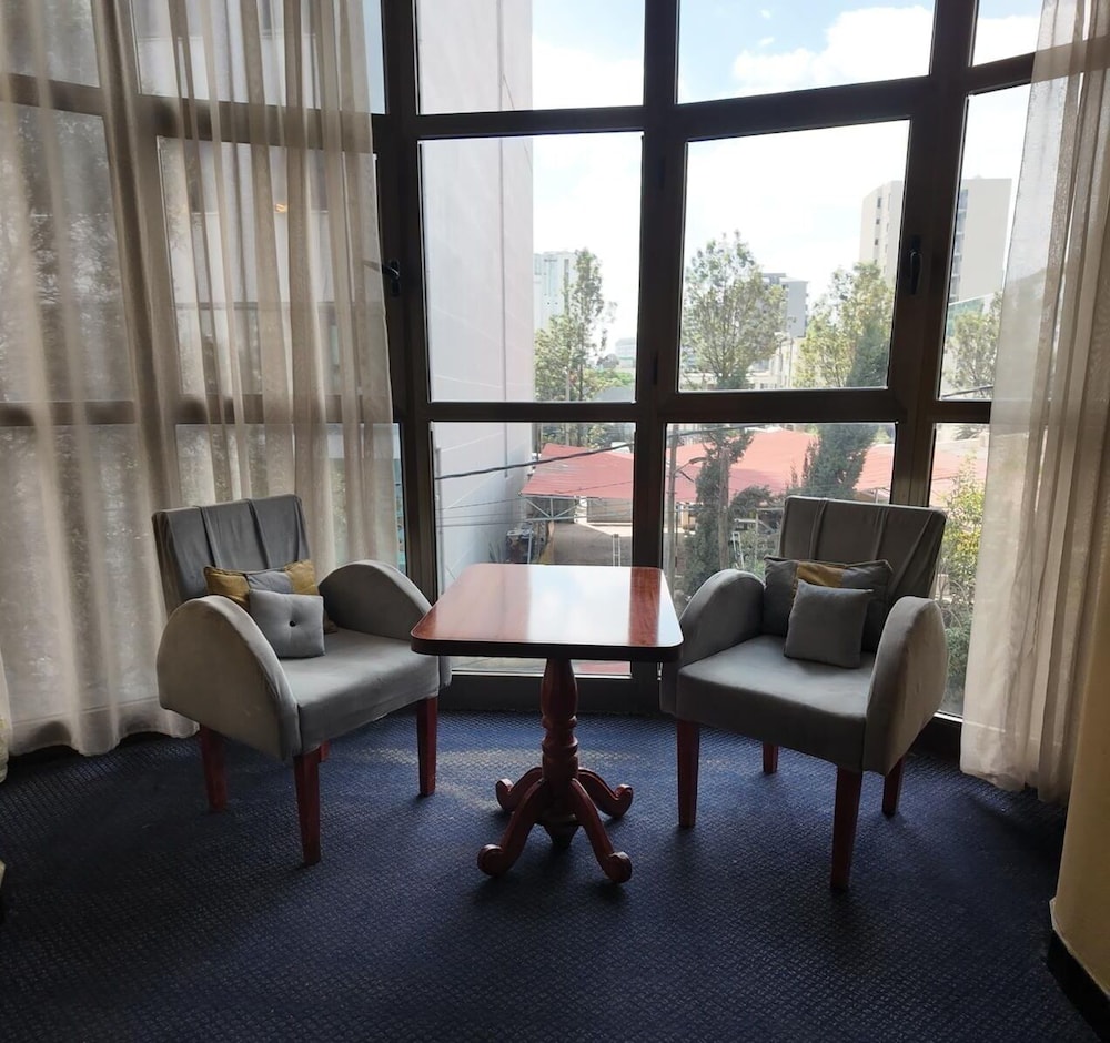 Lobelia Hotel 45/68