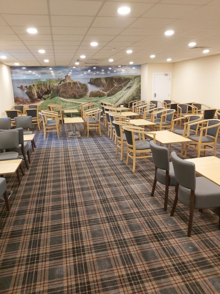 Britannia Aberdeen Hotel 42/50