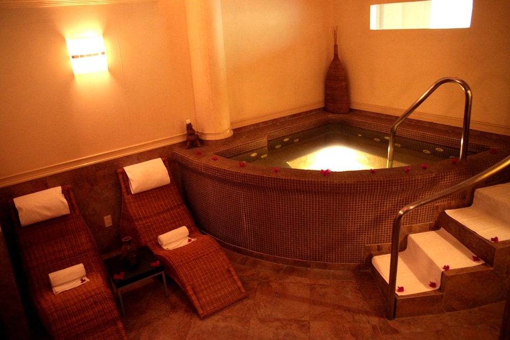 Hotel Real del Bosque 20/36
