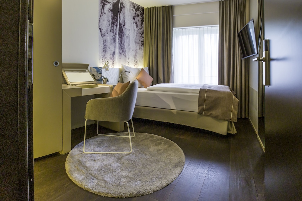 Cascada Boutique Hotel 72/72