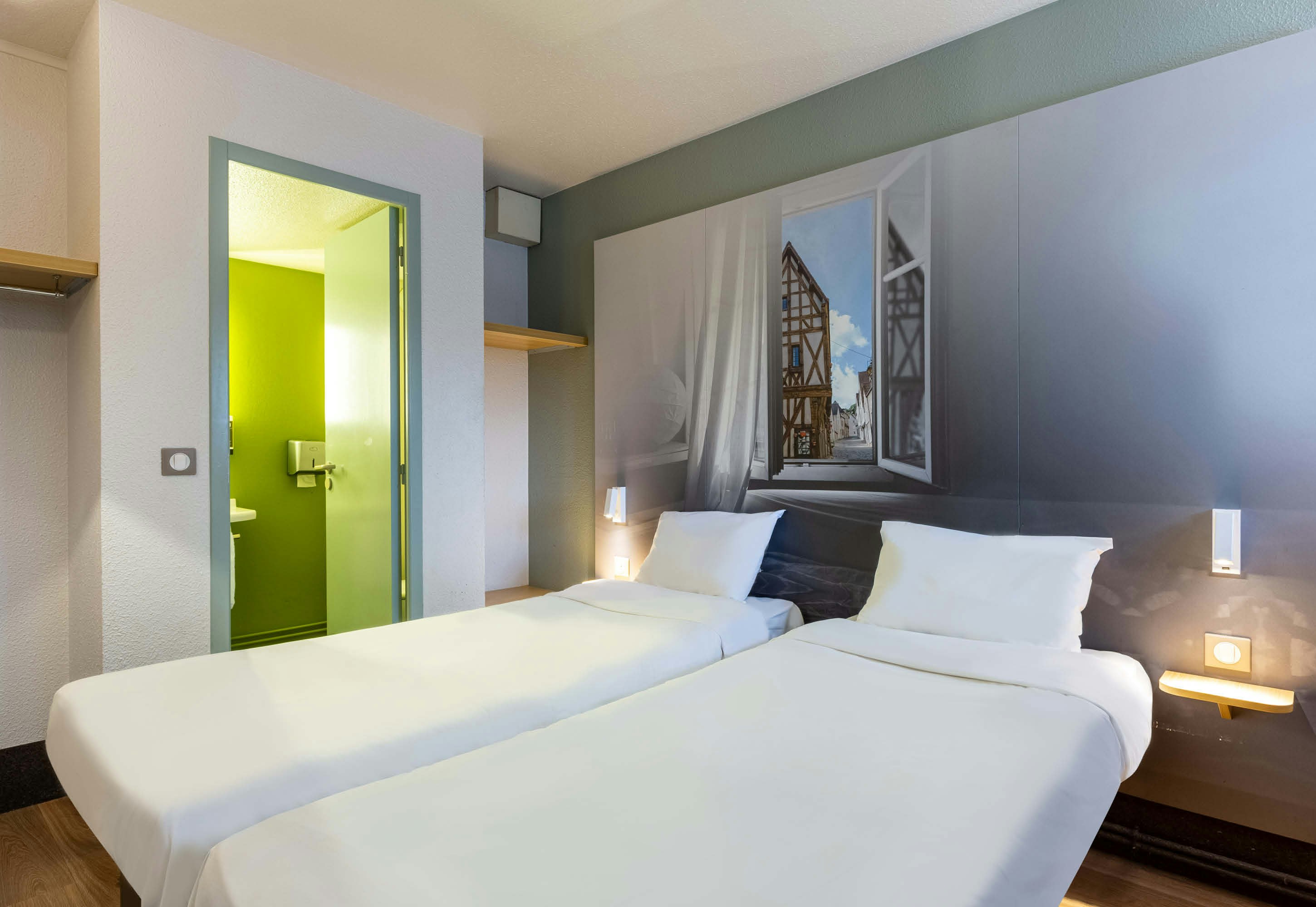 B&B HOTEL Chartres Le Forum 14/29