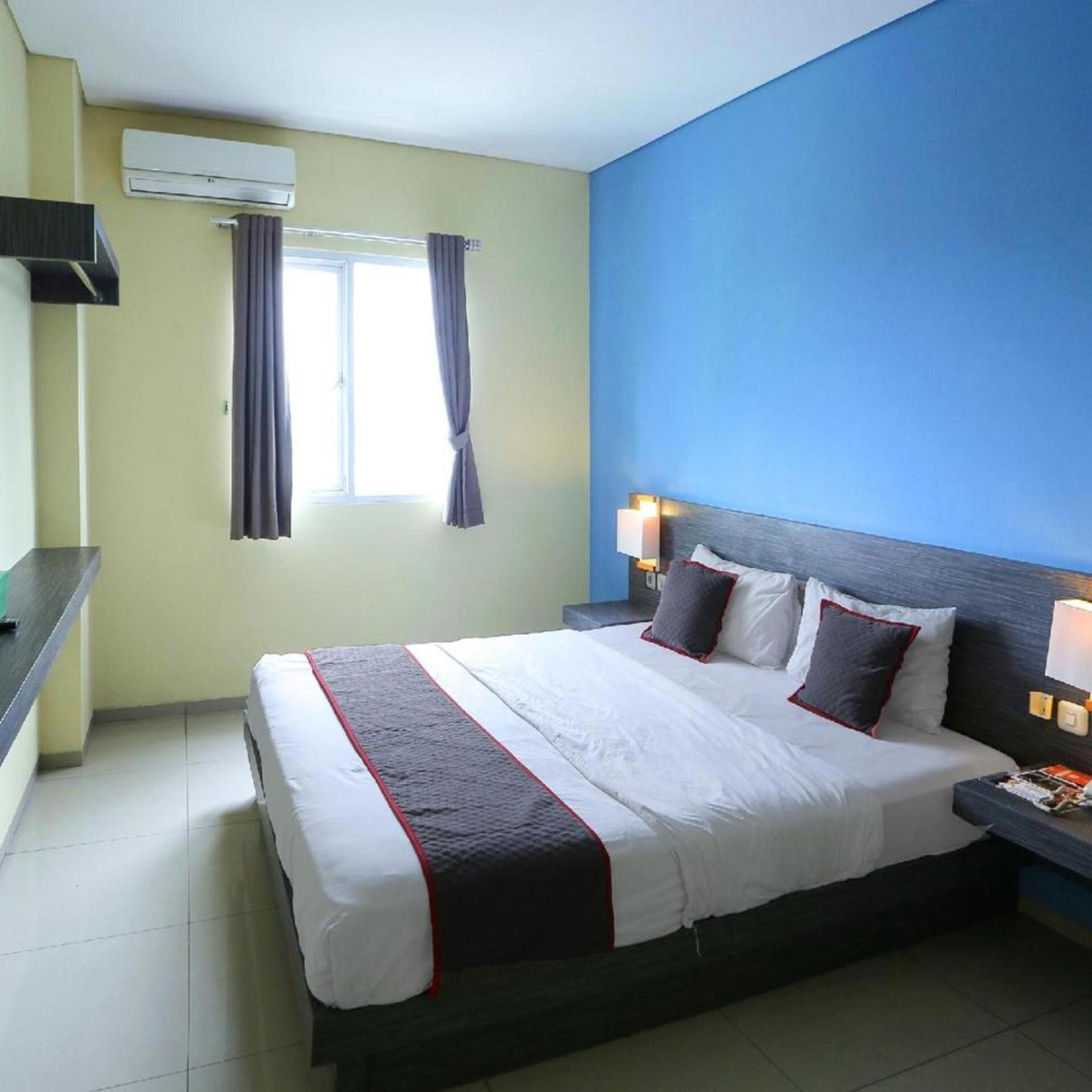 جناح ديلوكس، Super OYO Townhouse OAK Hotel Fiducia Pondok Gede 3/5