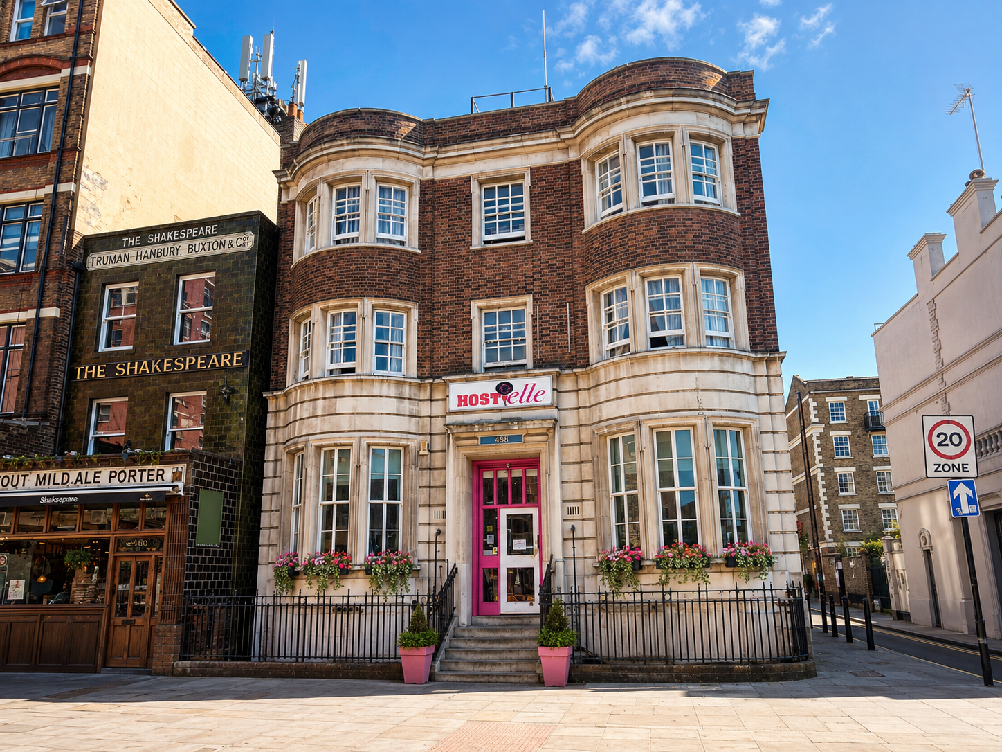 Hostelle - women only hostel London 17/26