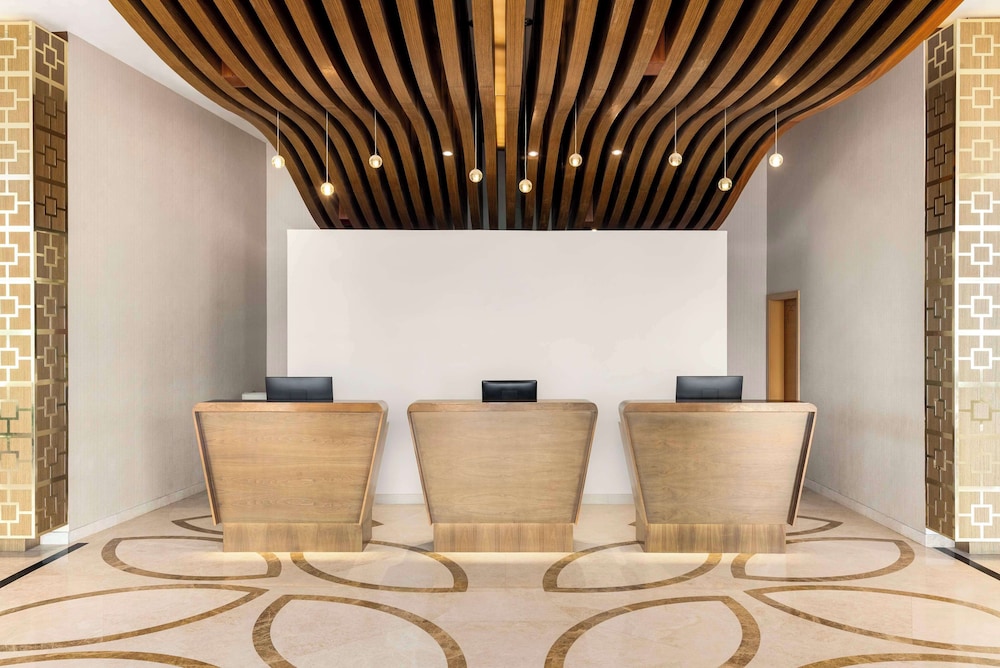 Levatio Suites Muscat, a member of Radisson Individuals 11/68
