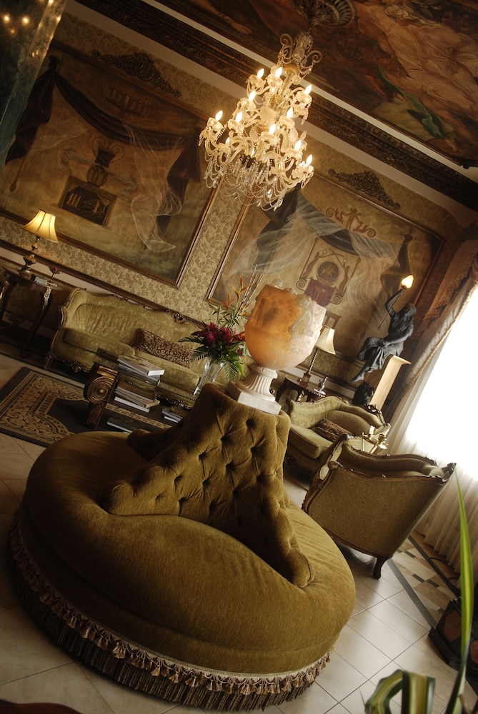 Mansion Del Rio 36/49