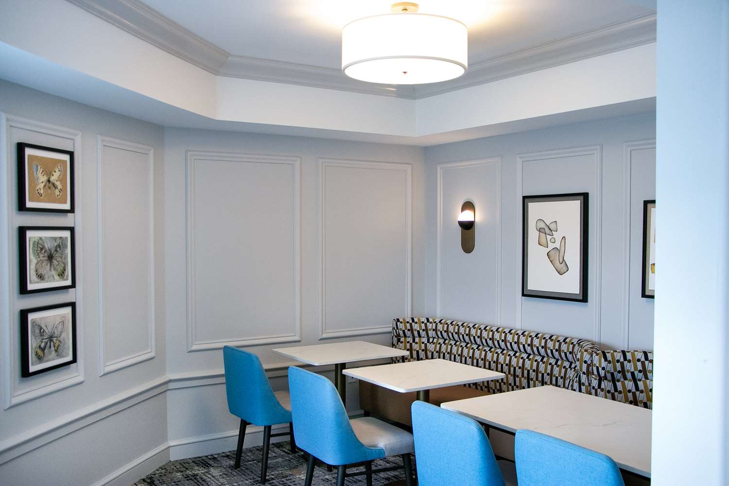 restaurant cafeteria