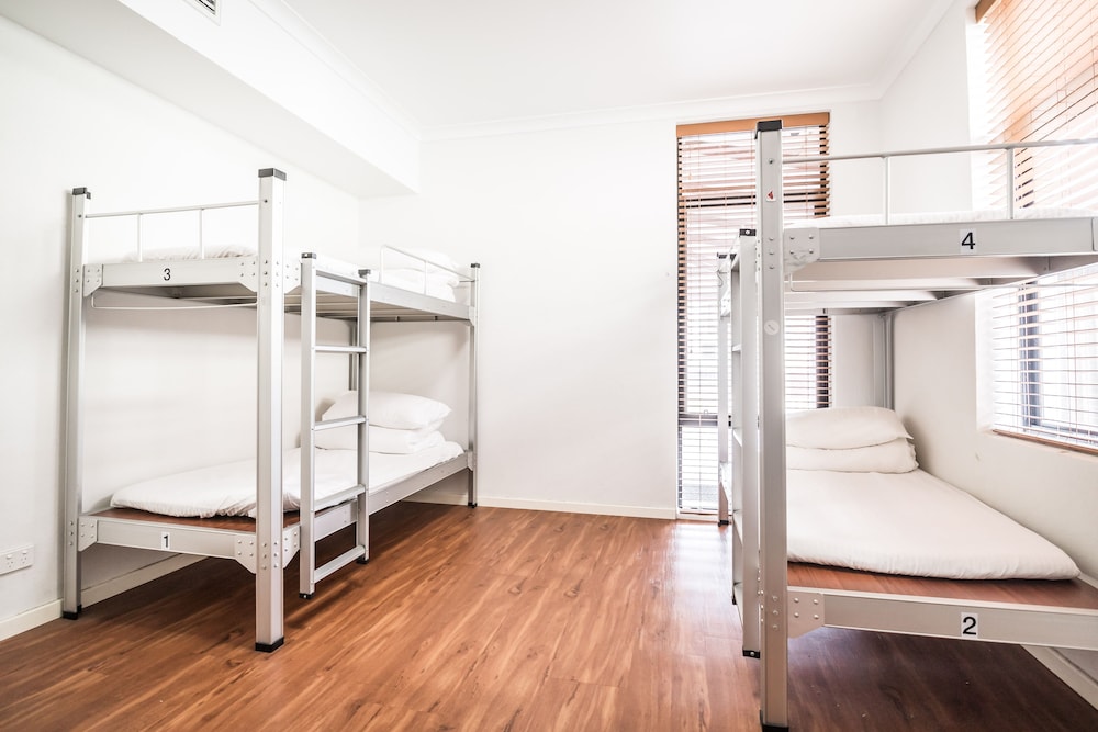 Downtown Backpackers Hostel 5/22