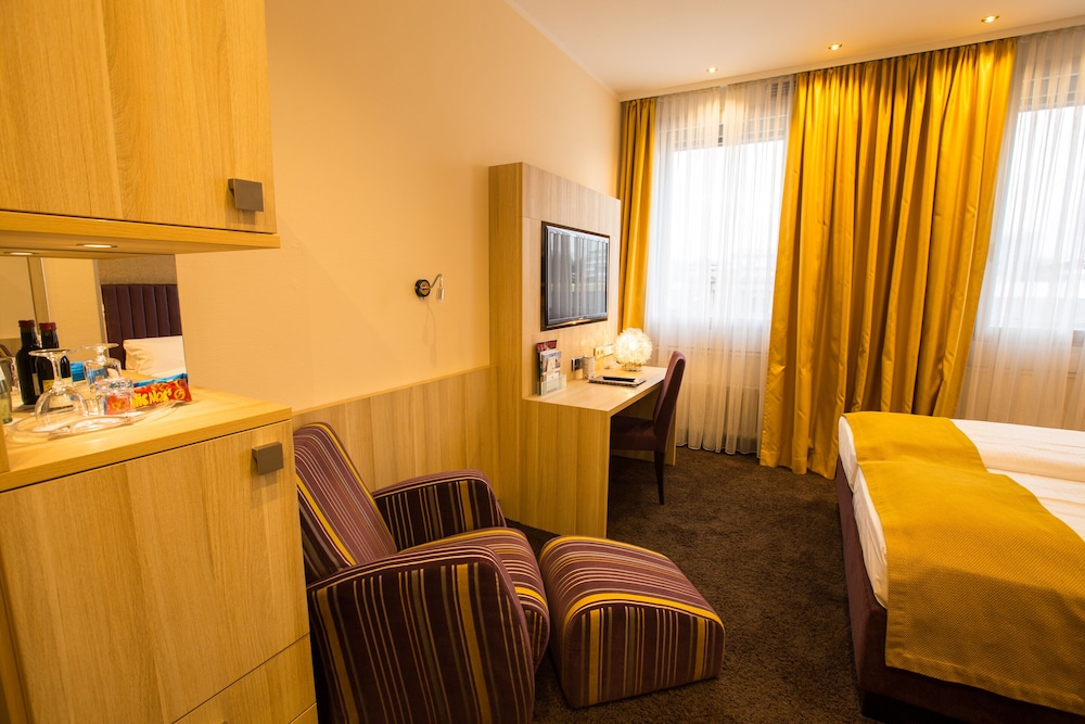 Hotel Hammer - Mainz Hauptbahnhof 31/66