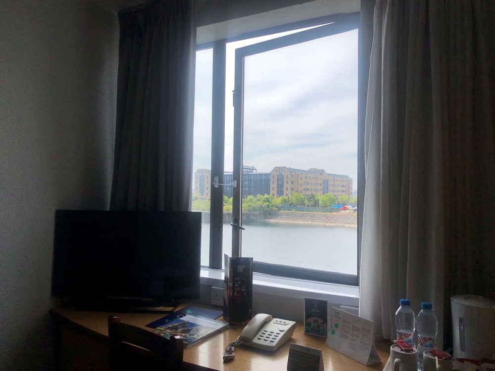 Travelodge Liverpool Central Queens Dock and Arena 22/27