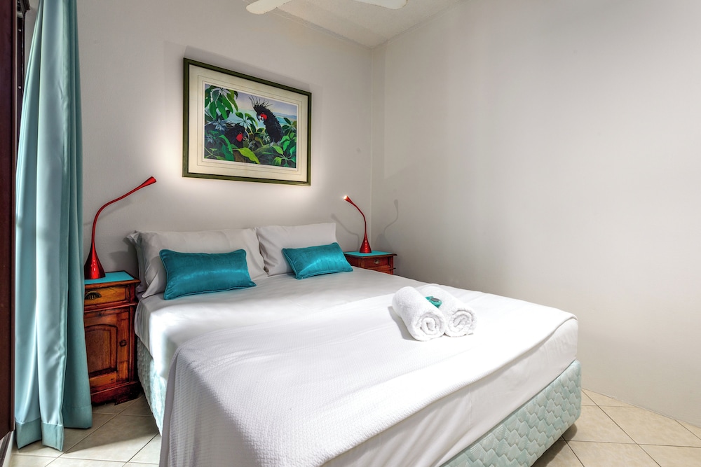 3 BEDROOMS, FAMILY, APARTMENT