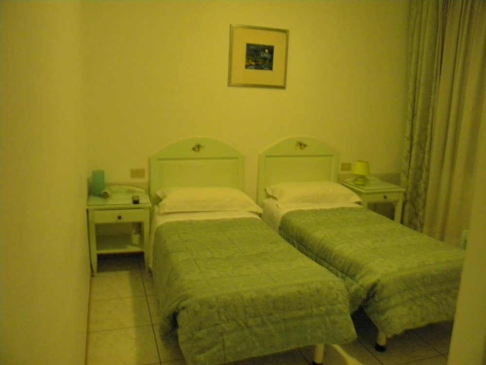 Hotel Adua 29/62