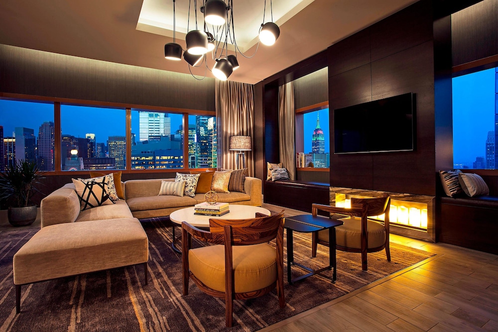 The Westin New York at Times Square 48/72